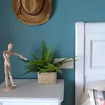 Balcón Sobre El Mar *